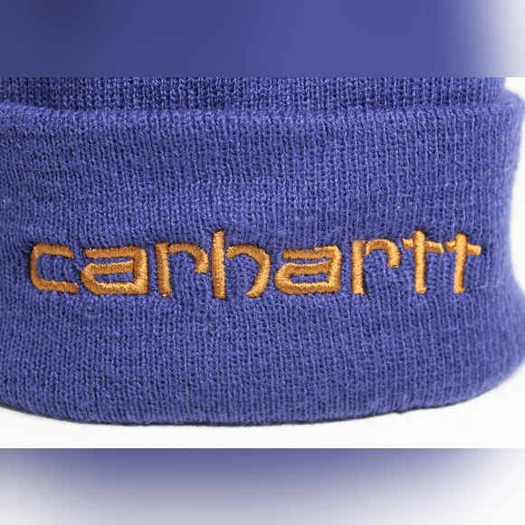 Carhartt beanie with embroidered label. EUC! - Picture 2 of 7
